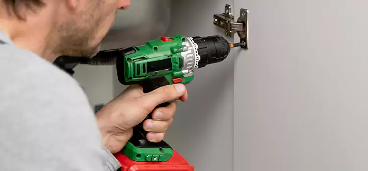 Commercial Door Hinge Repair Wayne
