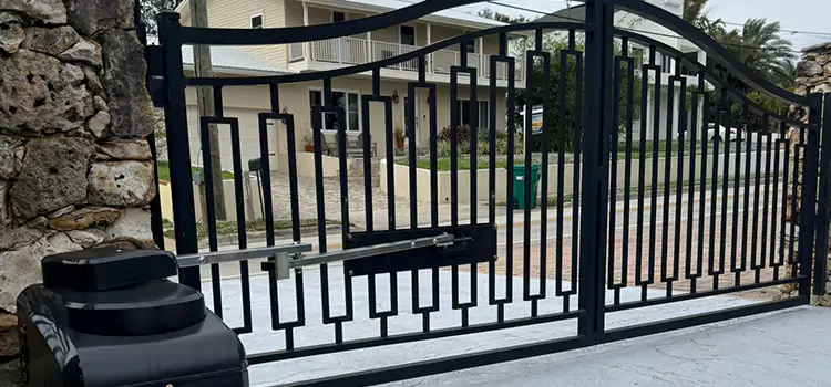 Swing Gate Opener with Keypad Wayne