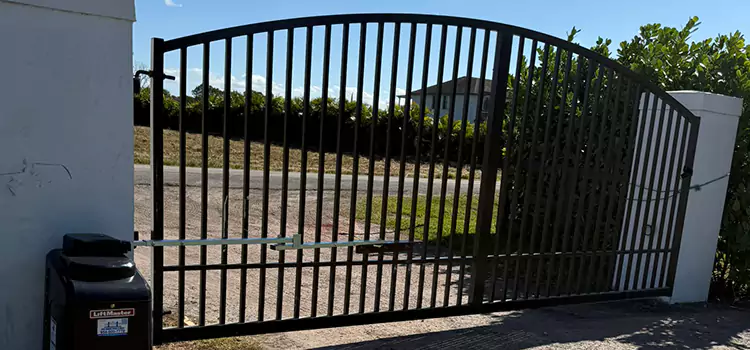Driveway Fence Repair Wayne