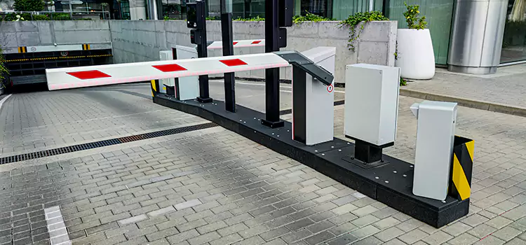 Custom Gate Design & Integration Wayne